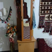 جاکفشی چوبی زیبا و جادار