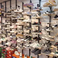 کتونی وارداتی تکی ب قیمت عمده