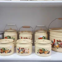 ظروف لعاب، بلور و چینی