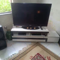 میز تلوزیو و گاز فر بفروش میرسد
