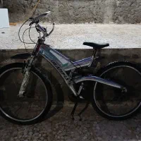 دوچرخه 26 نقره‌ای