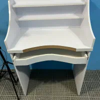 میز طلاسازی|ابزارآلات|فومن, |دیوار