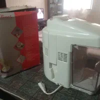 آب میوه گیری.