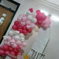 بادکنک ها بفروش می‌رسد مال دیروز هست