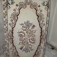 پشتی|پشتی|قم, چهل درخت‎|دیوار