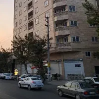 مغازه ۲۷ متری مابین کارگر و کشوری