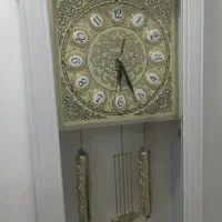 ساعت ایستاده سفید