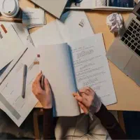 همیاری درنگارش و دفاع پایان‌نامه