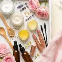 در یک فرصت به رویت بازاست