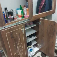 جاکفشی و میز آرایش بادر کشویی|جاکفشی، کمد، دراور|اصفهان, شهید رجایی|دیوار