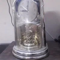 تلفن طرح قدیمی و ساعت|کلکسیون اشیاء عتیقه|ری, علایین|دیوار