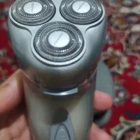 ریش تراش سه تیغ