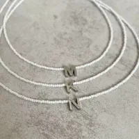 گردنبند منجوقی حروف انگلیسی قدیمی