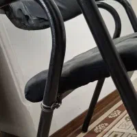 دو عدد صندلی