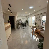 جذب ناخنکار ومژه کار