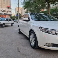 سراتو ۲۰۰۰ اپشنال مدل ۹۷ بسیار سالم