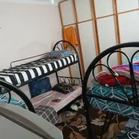 تخت دو طبقه، یخچال، لباسشویی