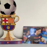 تابلو لیونل مسی و استند بارسلونا