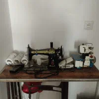 چرخ خیاطی باسردوزسردوزقدیمیه خودمم باهاش کار نکردم