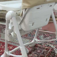صندلی غذای کودک در حد نو|تخت و صندلی بچه|صدرا-فارس, فاز ۲|دیوار