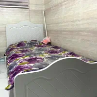 تخت خواب دخترانه زیبا و ساده همراه با تشک|تخت و سرویس خواب|یزد, |دیوار