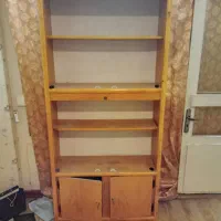 کتابخانه و کمد سالم و نو ۳ میلیون و ۷۰۰ هزار تومان