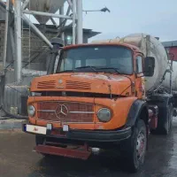 راننده پایه یک کار با میکسر