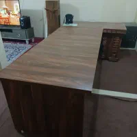 میز مدیریت و کنفرانس در حد نو