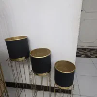 گلدان پایه فلزی ۳تکیه