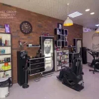 استخدام آرایشگر مجرب و حرفه ای (اقا)