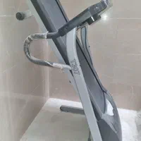 فروش یک دستگاه تردمیل خانگی|تجهیزات ورزشی|شیراز, فرهنگ شهر|دیوار
