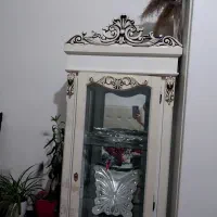 بوفه|بوفه، ویترین، کنسول|مهاجران, |دیوار