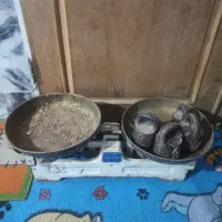 ترازوی قدیمی