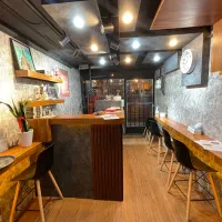 اجاره مغازه دوکله دور استخر|اجارهٔ مغازه و غرفه|لاهیجان, شیشه گران|دیوار