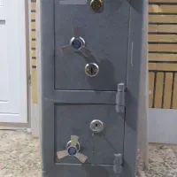 گاو صندوق دو طبقه