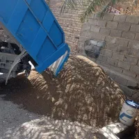 شن دوباره شور و نخودی بادامی با نیسان کمپرس