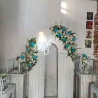 دیزاین گل آرایی و بادکنک آرایی