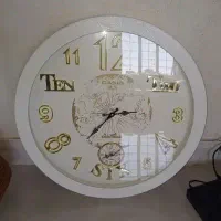 ساعت دیواری