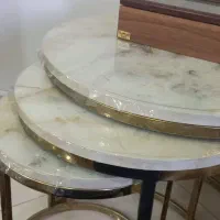 میز و عسلی گرد کاملا سالم|مبلمان خانگی و میز عسلی|اندیشه, اندیشه فاز ۱|دیوار