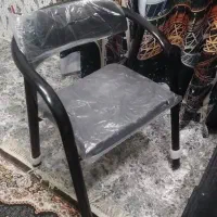 لوازم کاشت ناخن و میز و صندلی|آرایشگاه و سالن‌های زیبایی|رشت, رشتیان|دیوار