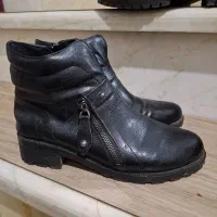 نیم بوت چرم در حد نوسایز۳۹