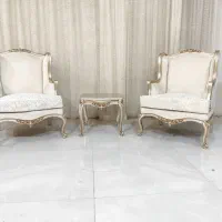 مبل فرانسوی