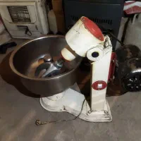 خمیرگیر، خمیرپهن کن، تاپینگ گرم ،سرخ کنفر ،ذرت|کافیشاپ و رستوران|تبریز, |دیوار