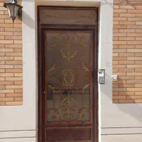 نقاشی ساختمان ودرب وپنجره|خدمات پیشه و مهارت|میبد, |دیوار