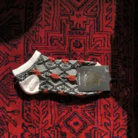 جوراب گل گلی|لباس|اراک, |دیوار