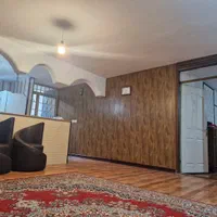 به یک نظافتچی خانم نیازمندم