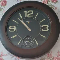 ساعت دیواری