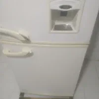 یخچال فریزر سالم