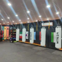 باشگاه ورزشی رزمی فرهاد ، آقایان و بانوان