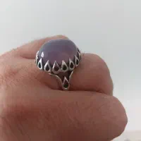 انگشتر با نگین عقیق بنفش